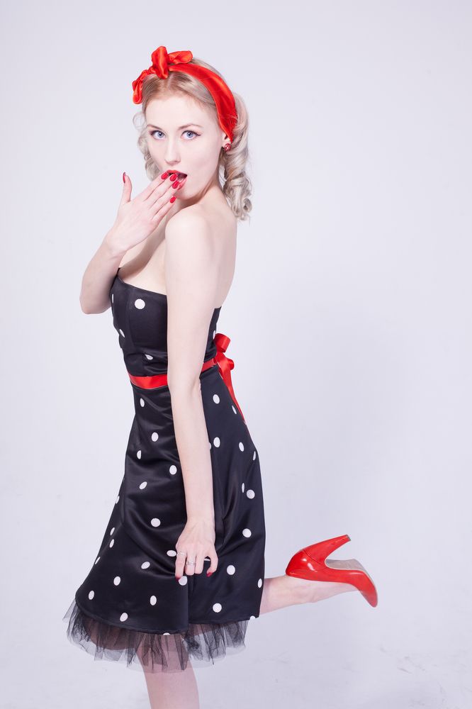 Girl next door или соседская девчонка