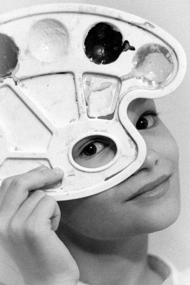 Юный художник