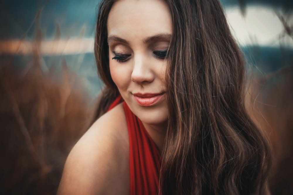 Задумалась