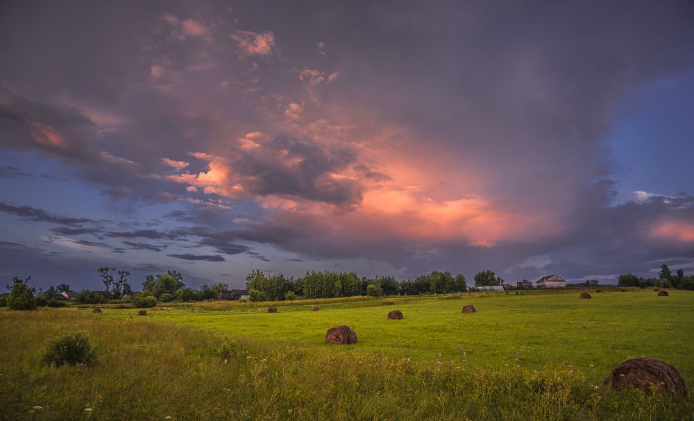 Вечер над деревней