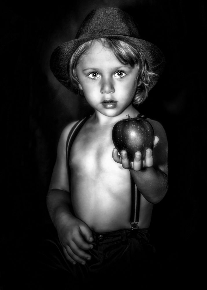 The boy and the apple