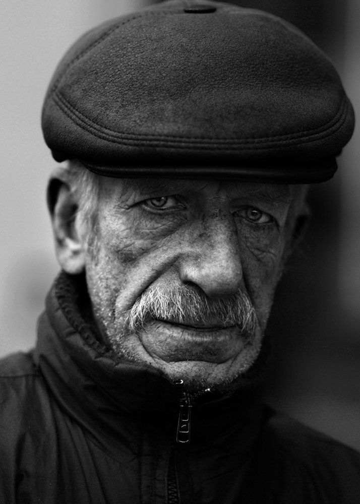 голыми руками не возьмёшь