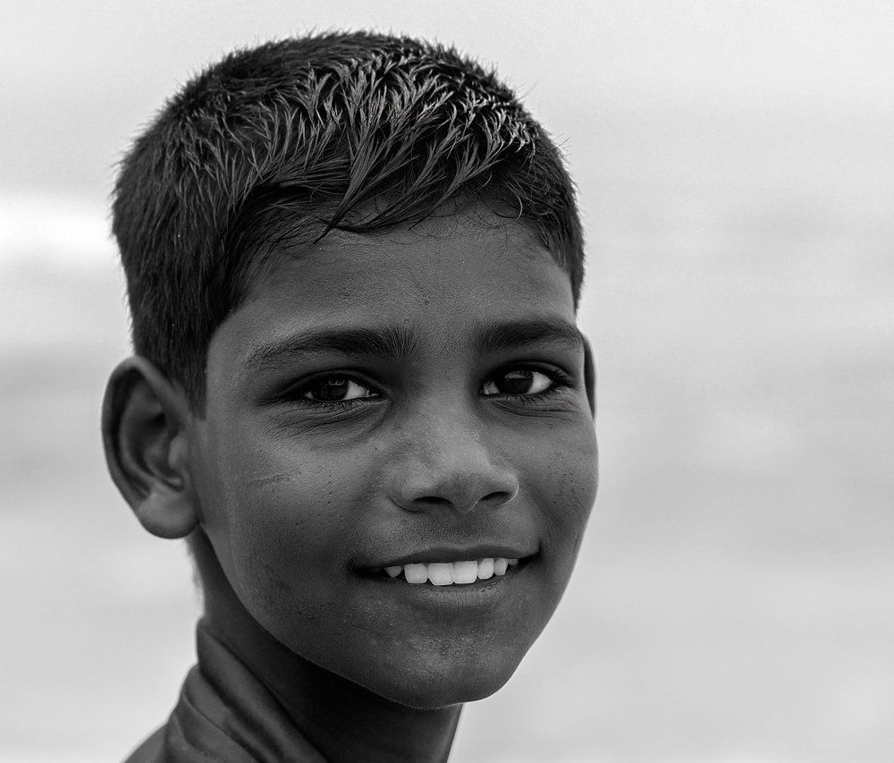 мальчик, не имеющий интеренет