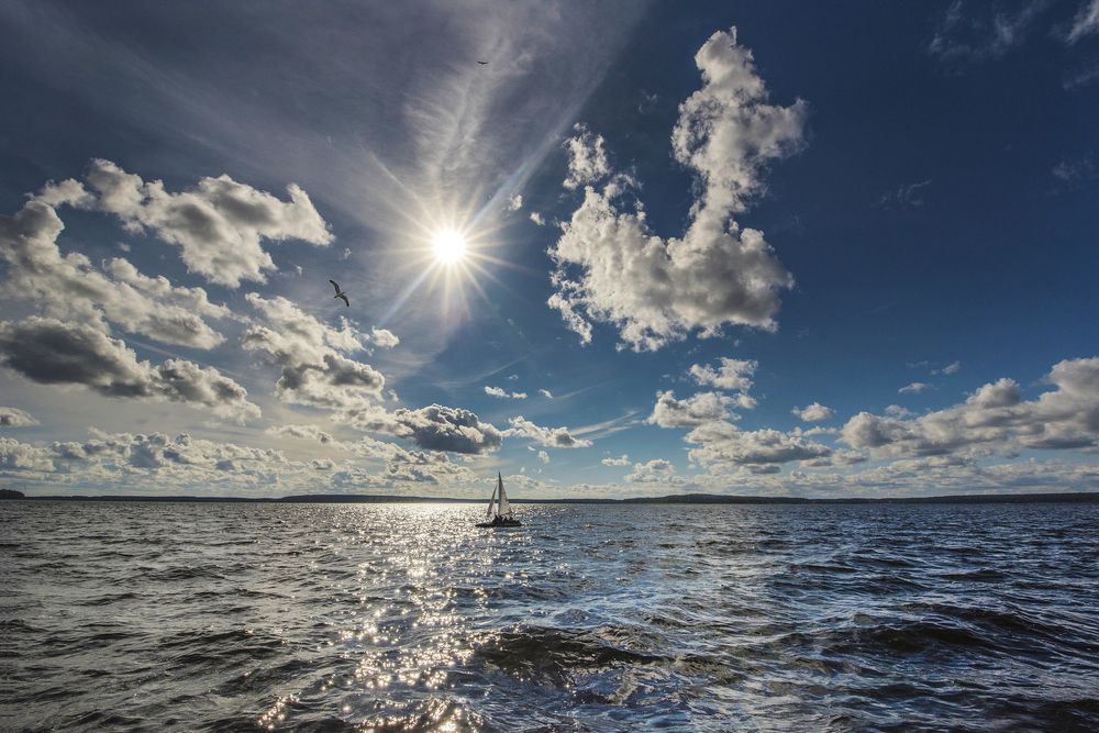 Вокруг солнца