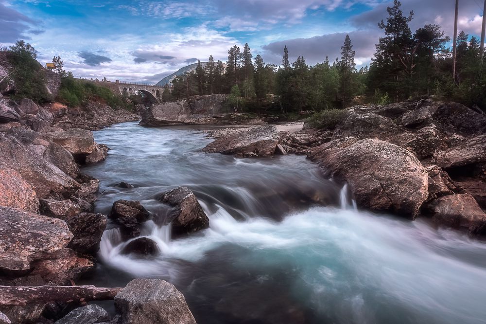 Маленькая горная речка