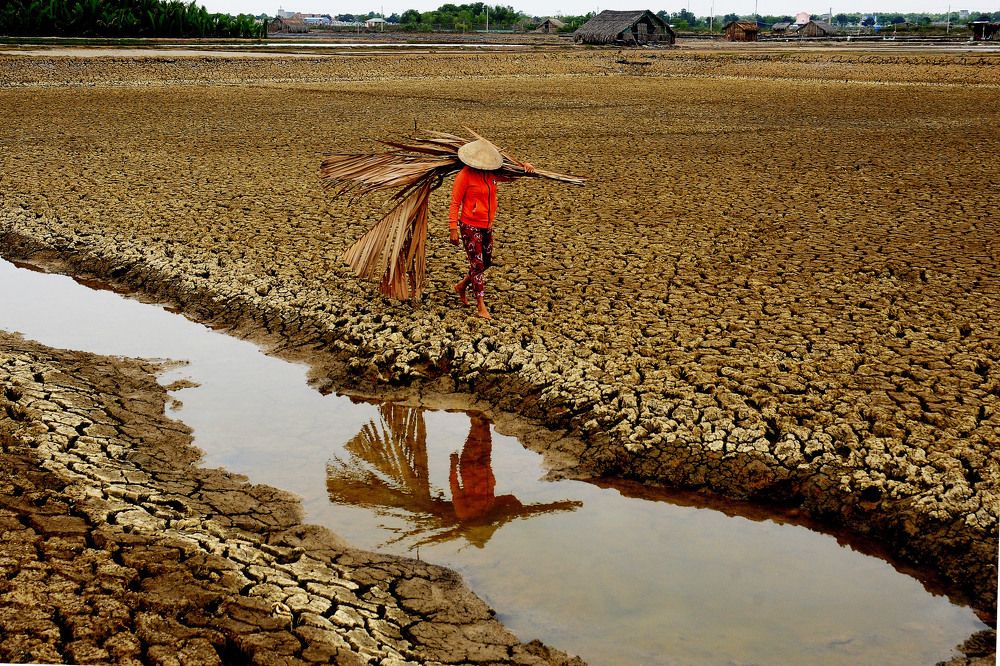 HẠN HÁN KHẮC NGHIỆT