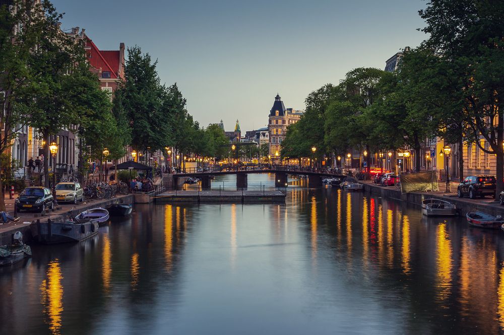 Вечер в Амстердаме.