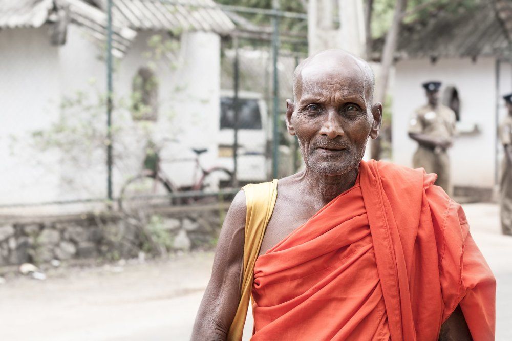 Монах в Шри Ланке
