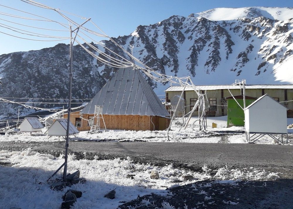 Утро на Космостанции