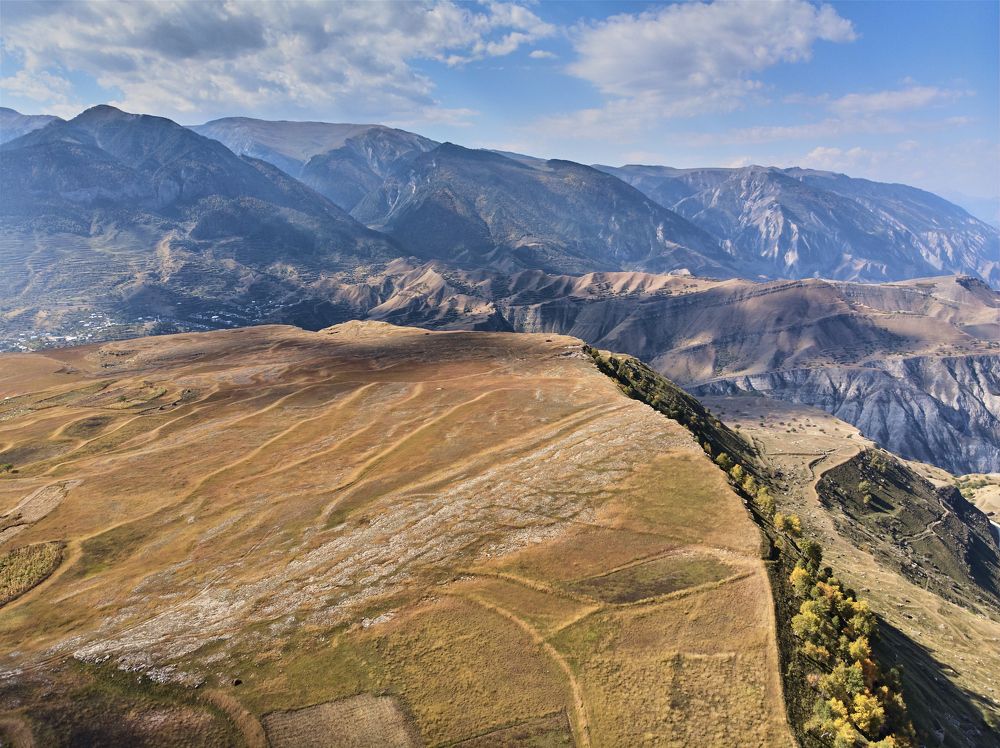 Где-то в горах Дагестана. Россия.