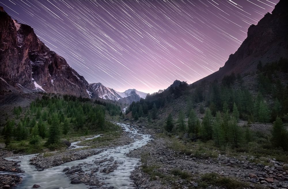 Звёздная ночь в долине Актру