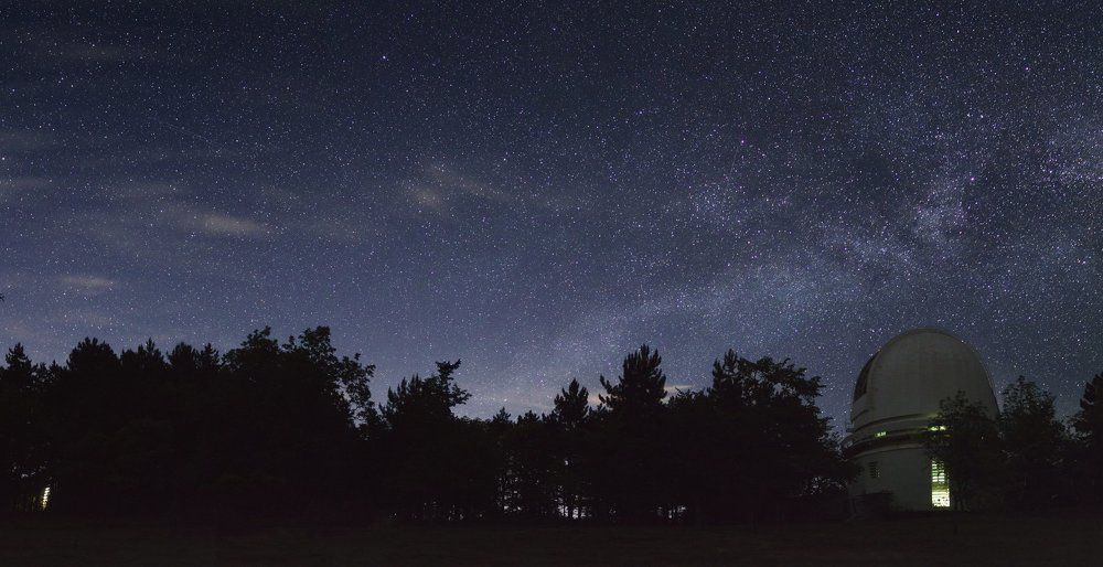 Небо над обсеваторией.