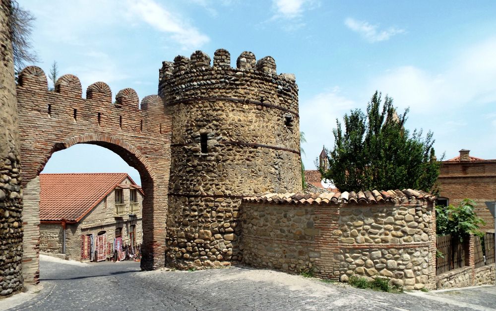 старые стены