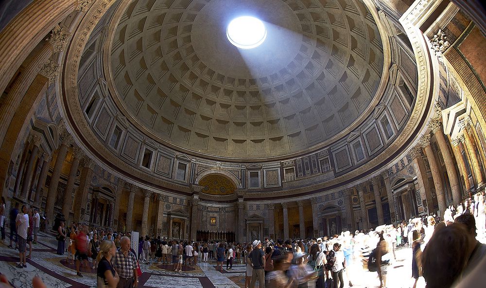 Под куполом.