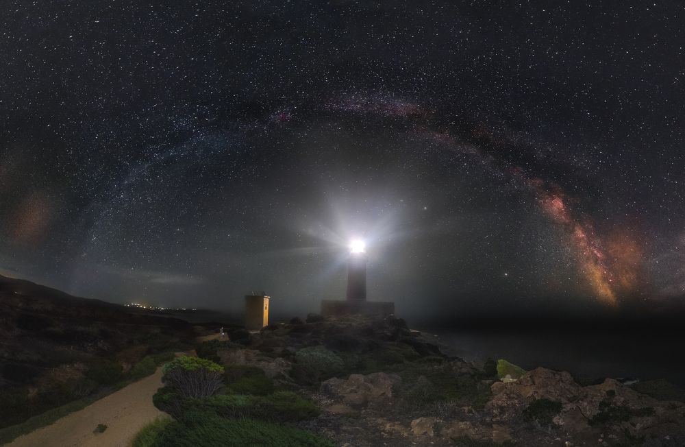 (it's a ...) Night of dreams