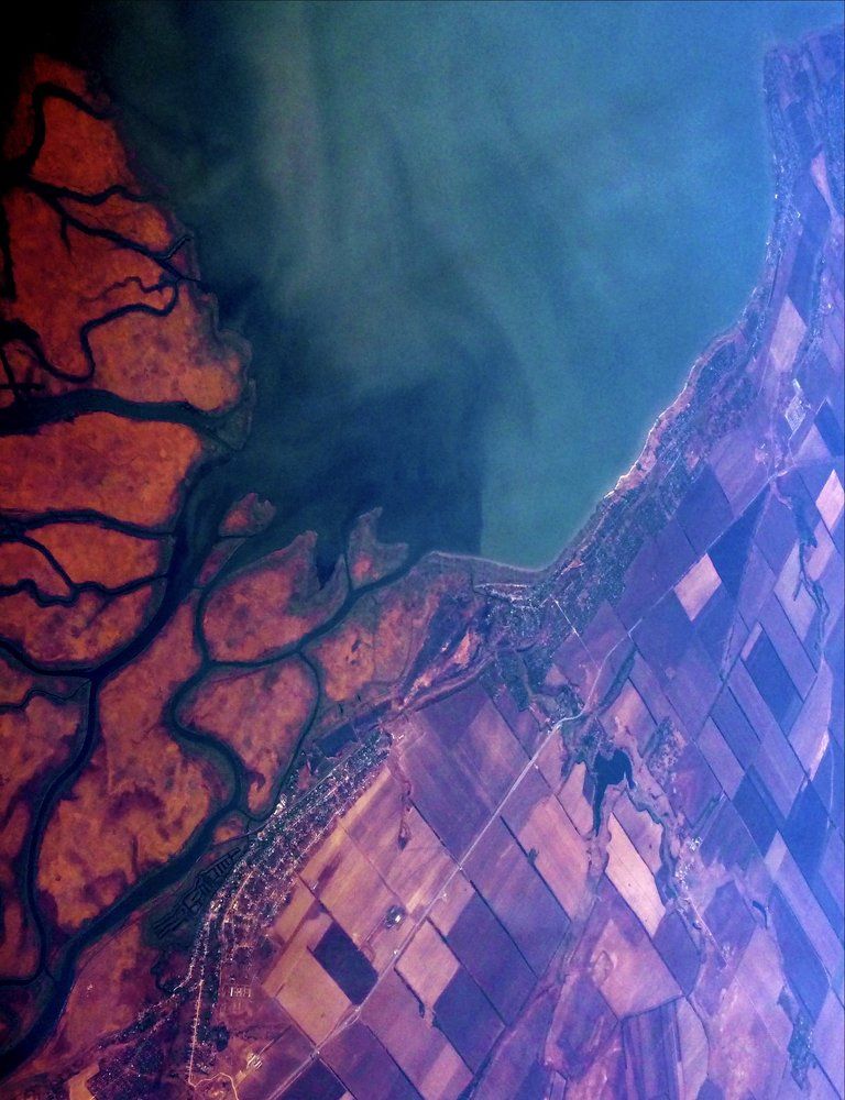 земля и вода