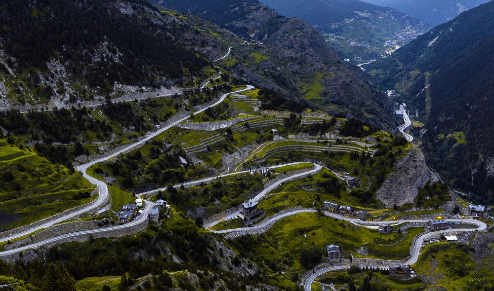 Andora roads