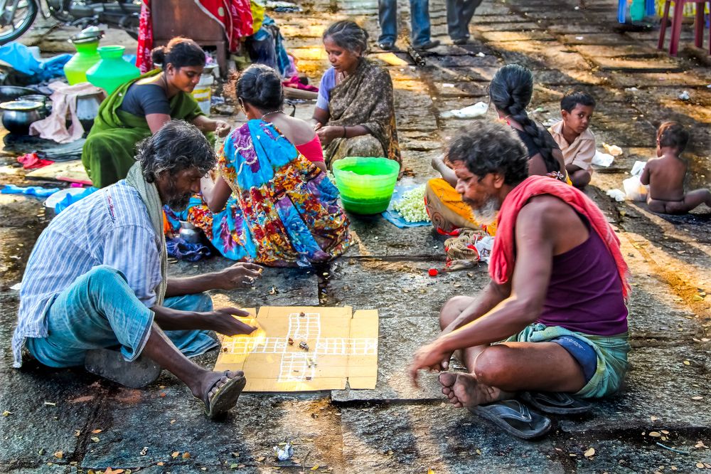 a day life with family in their street house