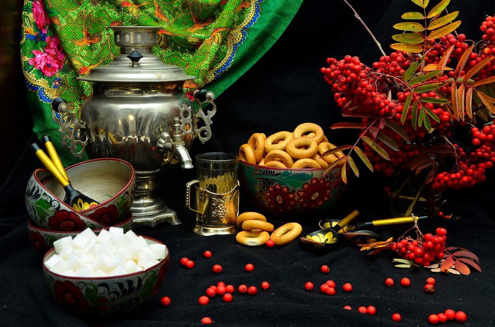 Натюрморт с рябиной.