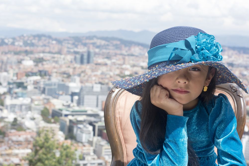 THE GIRL AND THE CITY