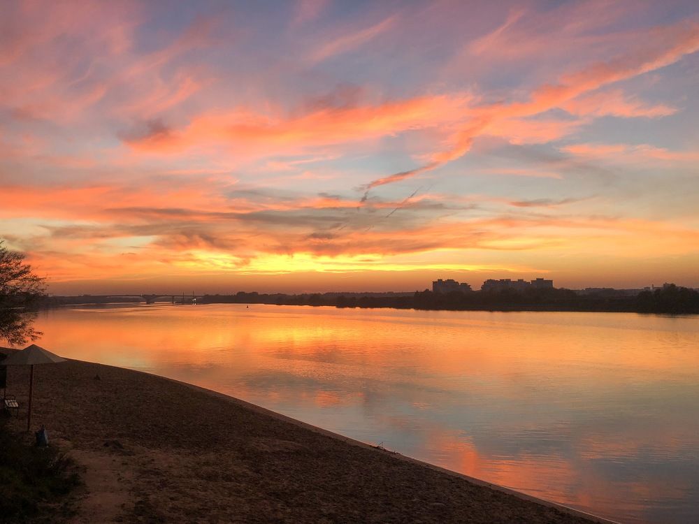 Закат на волге