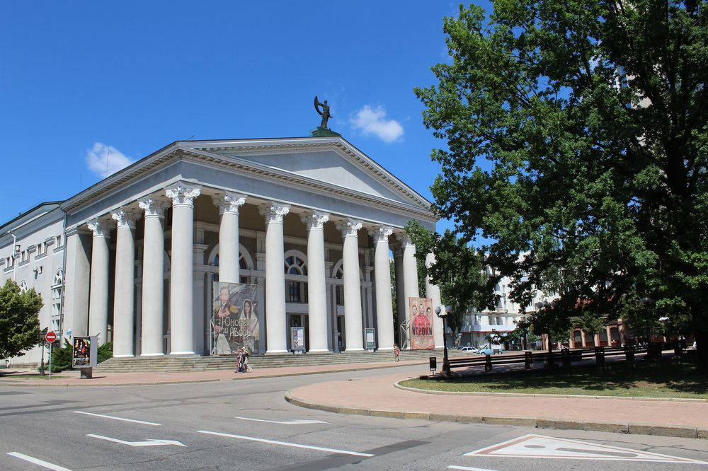 афиши театра