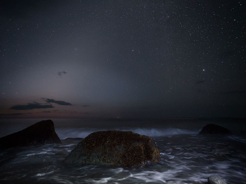 Рассвет забрезжил