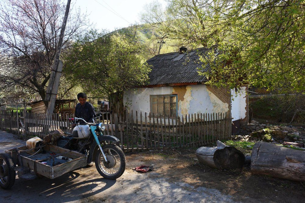 Однажды в деревне