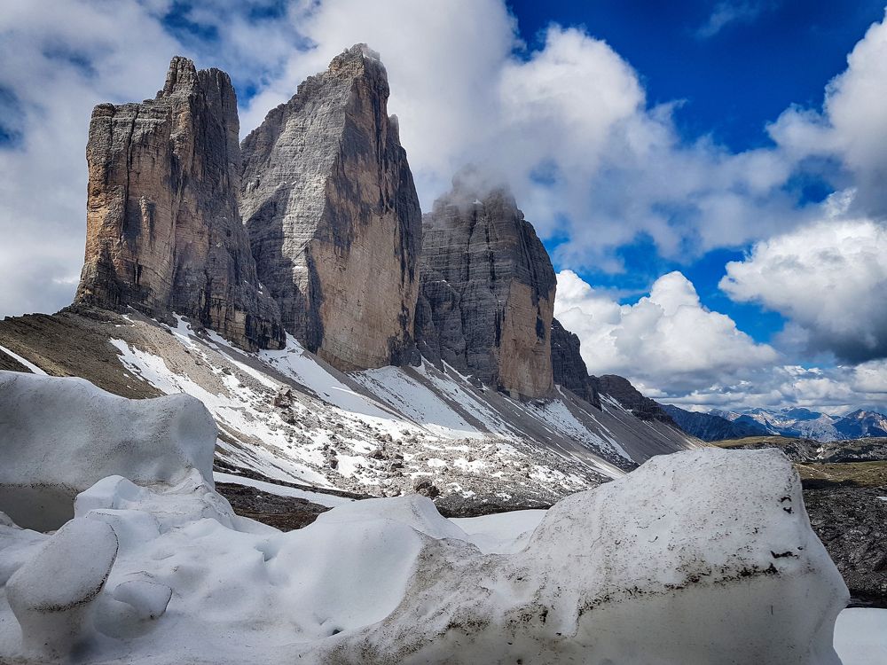 Photograph by Genya Atin