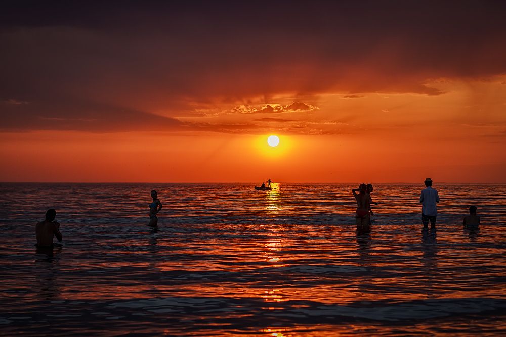 Photograph by niksnaksnikolos