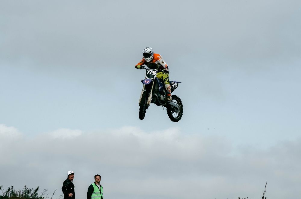 Большой фанат мотокросса