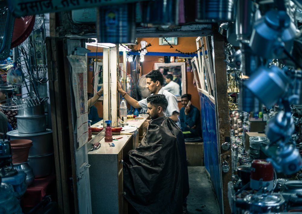 Barber in the alley
