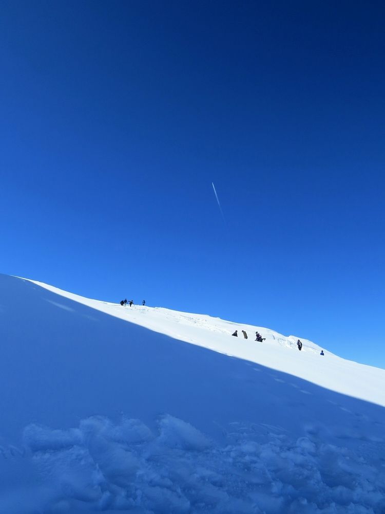 Reflecting blues