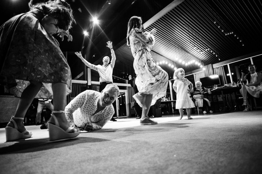 Дикие танцы