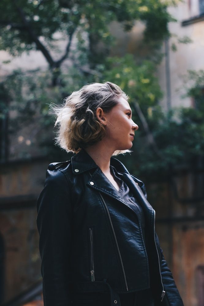 Молода и прекрасна