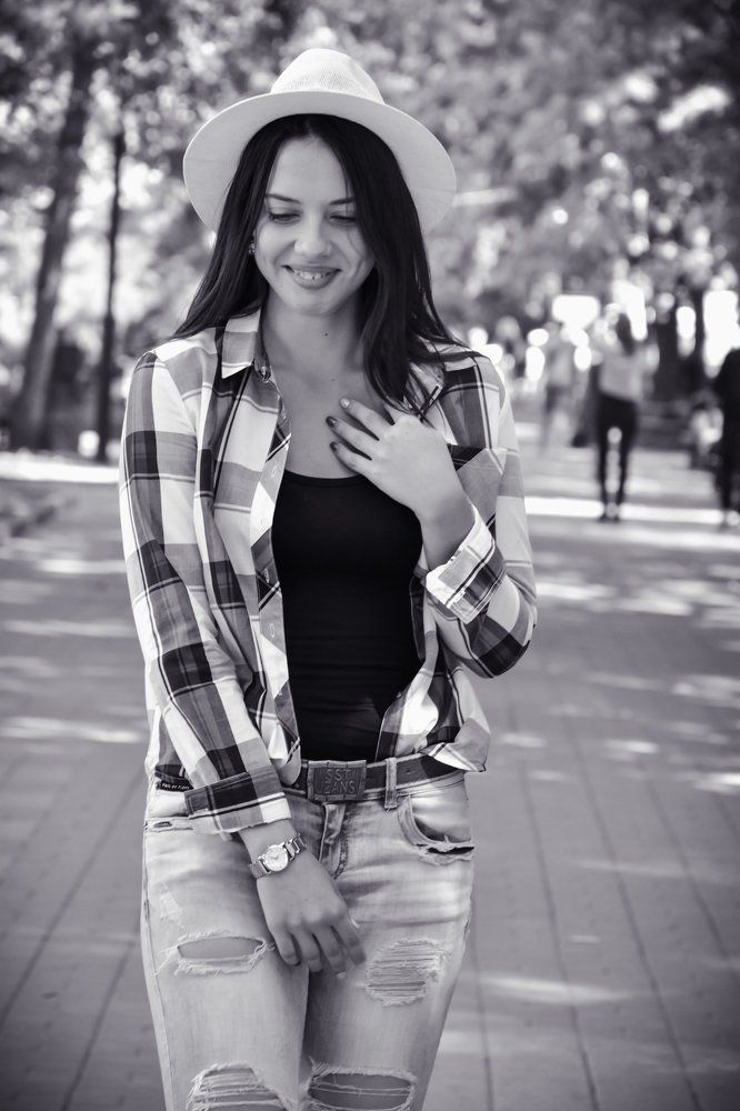 Остановись мгновение - ты прекрасна