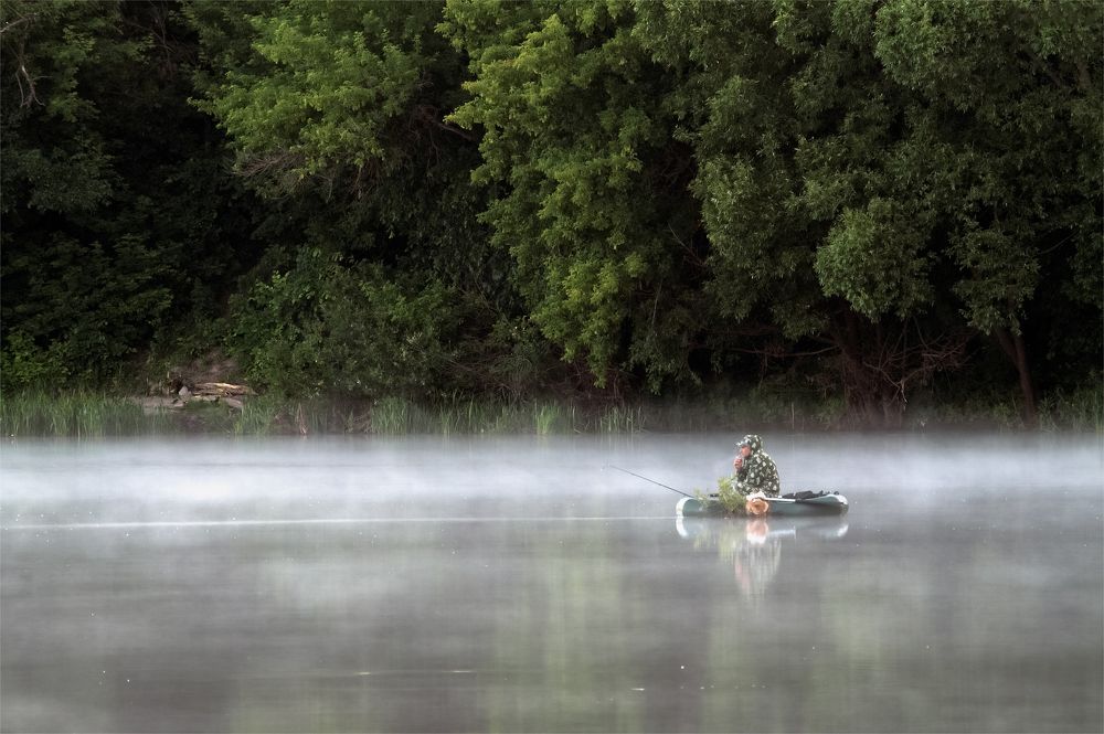 Рыбак на реке Сейм