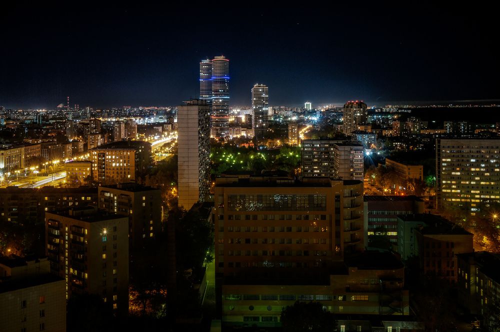 Moscow night