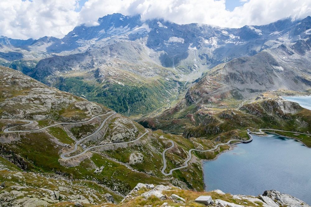 Фотография автора Андрей Симонов