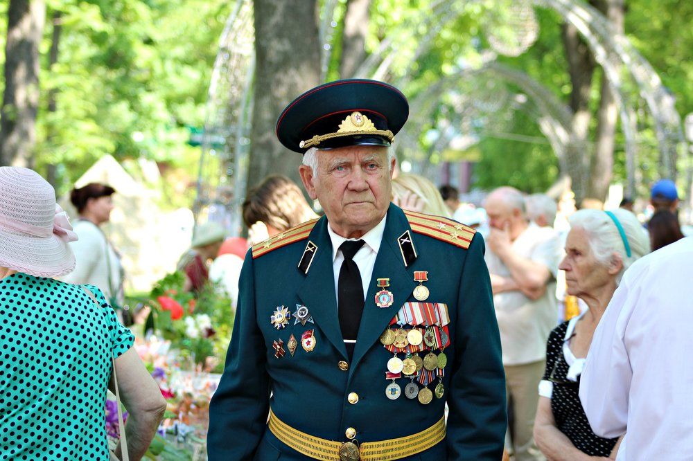 Настоящий мужчина.