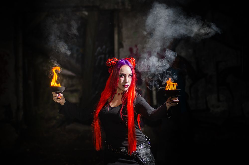 Ночь темна и полна ужасов...