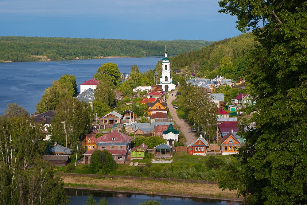Городок на Волге