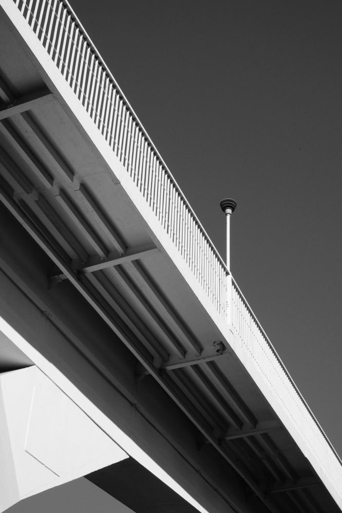 В ожидании людей