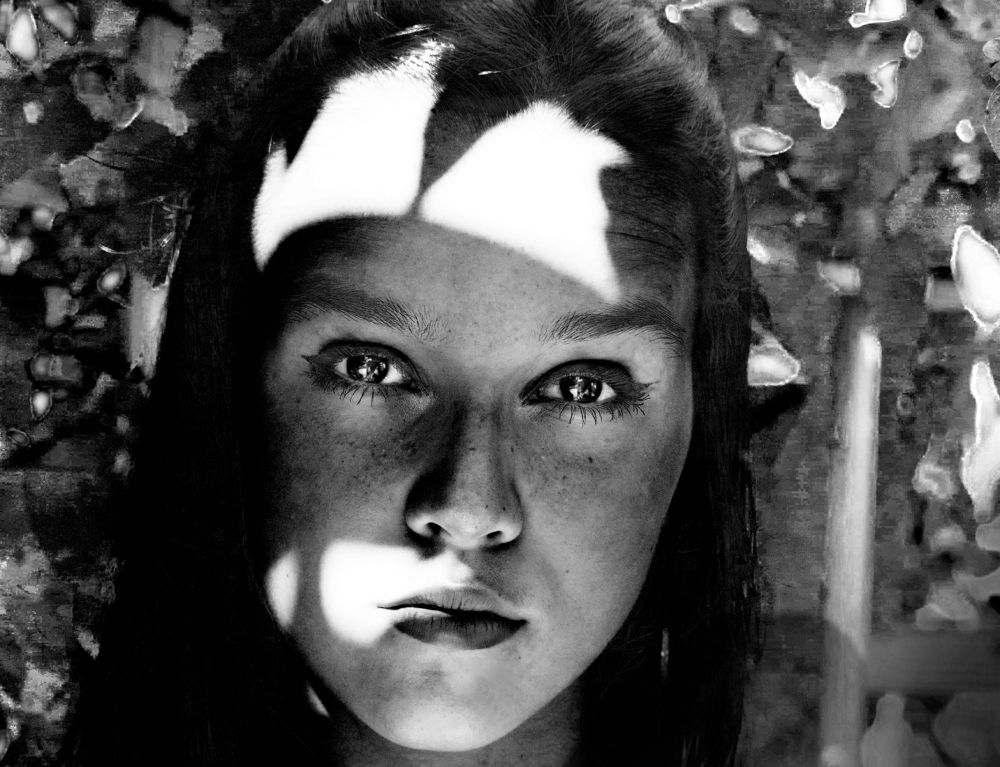 Keep your eyes on the stars, and your feet on the ground.