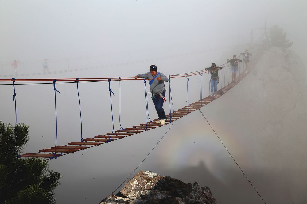 "Хождение по облакам"