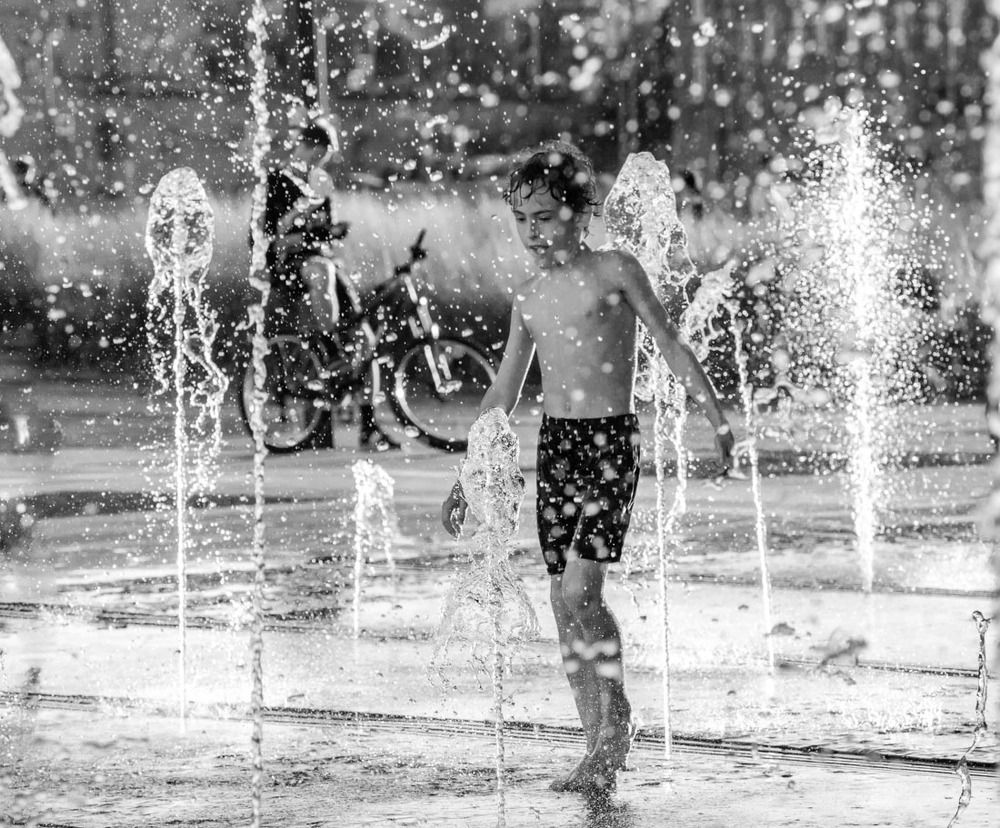 Твои мысли, когда ты в фонтане