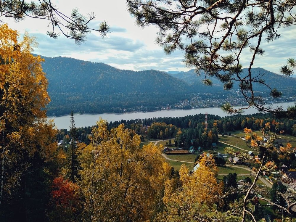 Вид с горы Тилан-ту