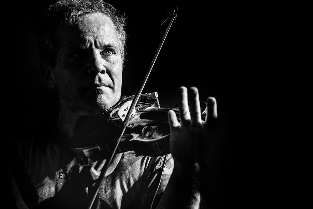 Максим Гусельщиков (скрипач группы "Крематорий")