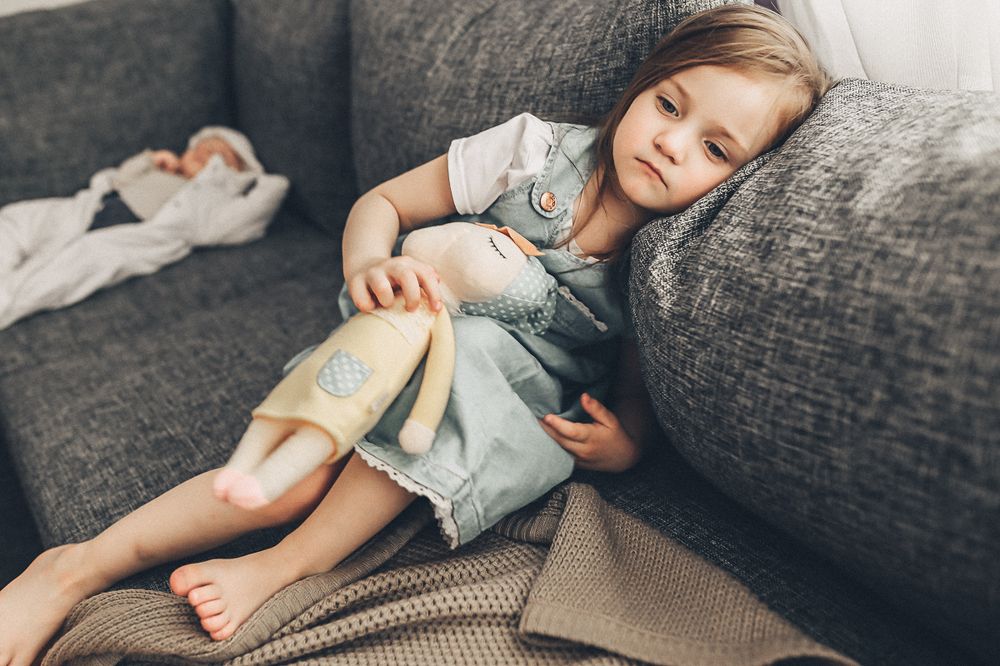 старшая сестра