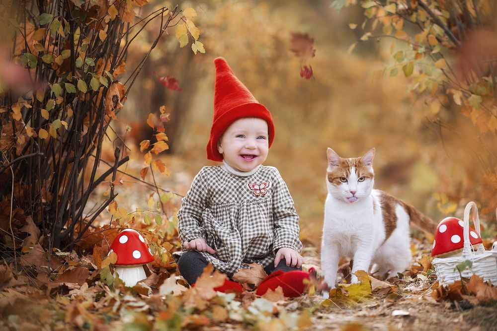 У каждого есть друг, который испортит кадр :))